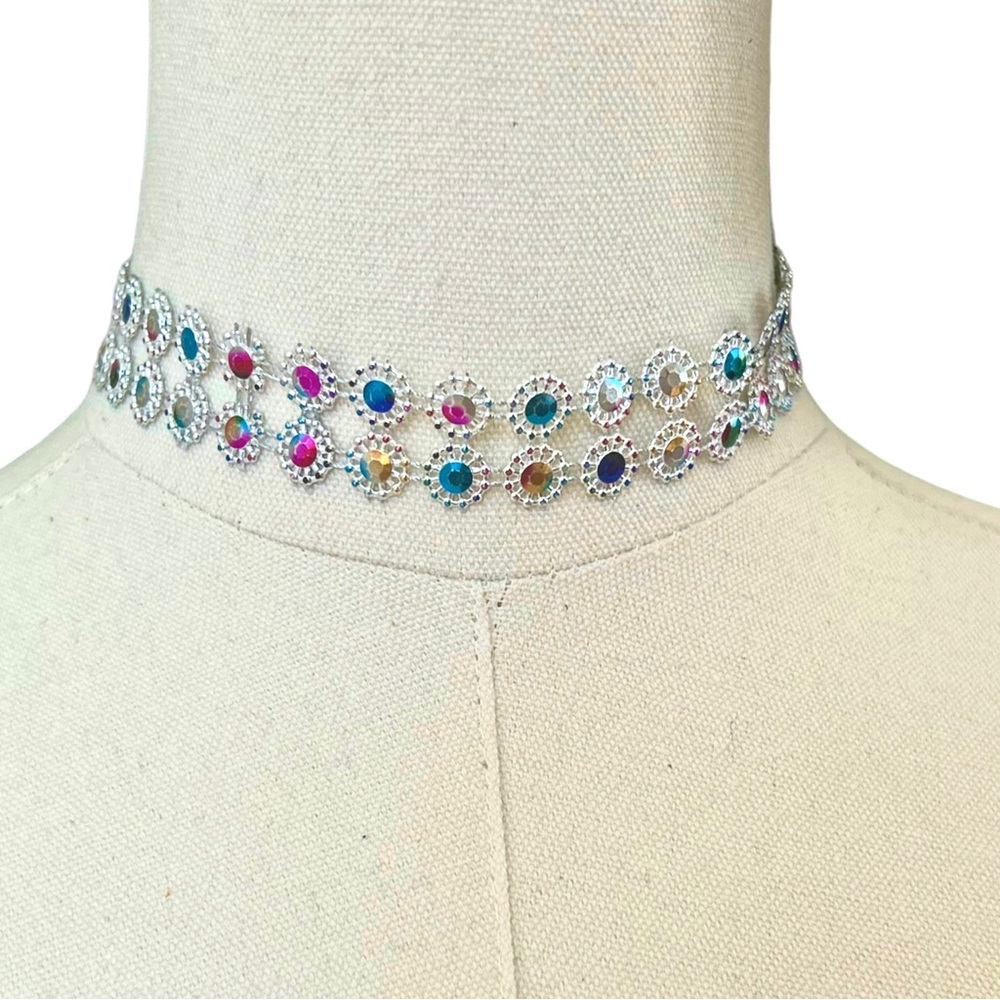 Multi color Silver choker